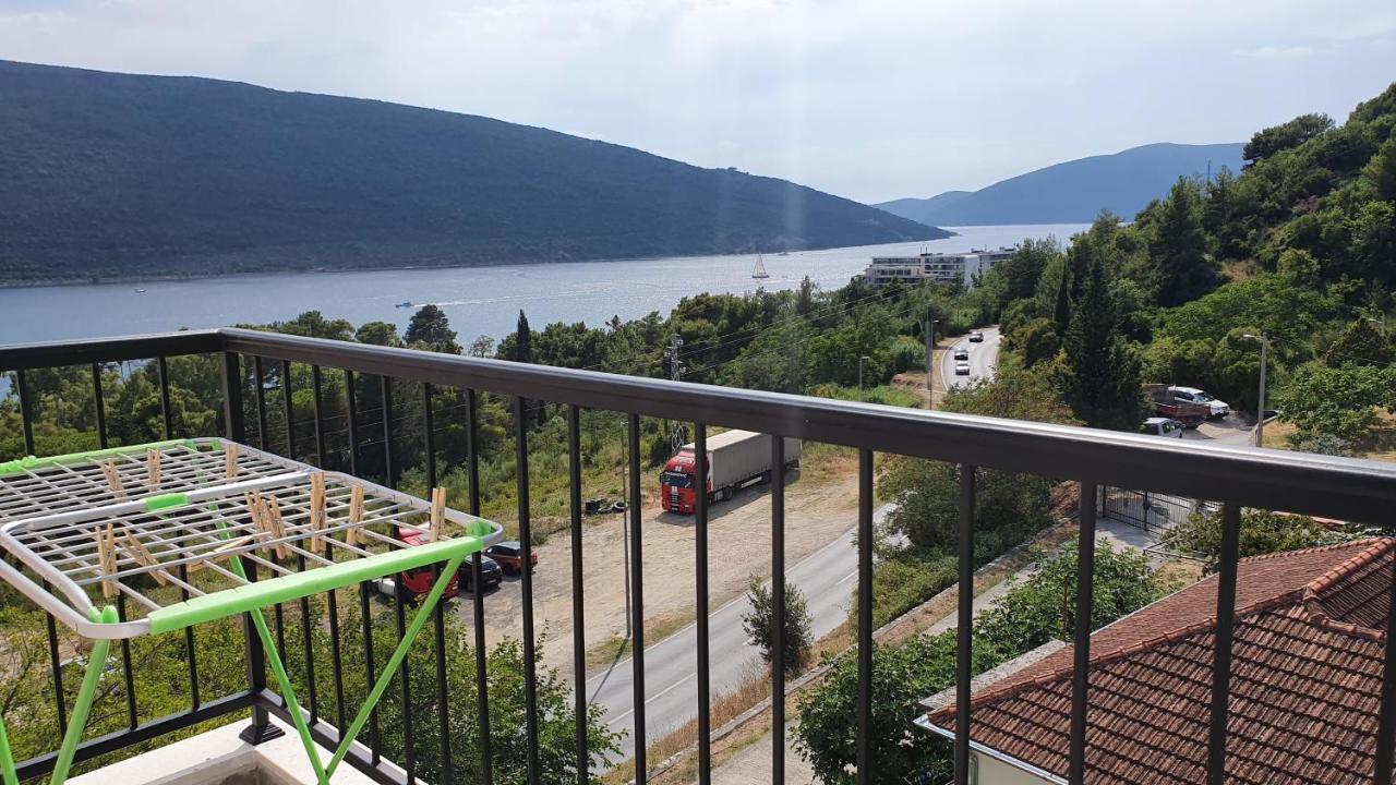 Appartamento Porto Vista Penthouse Kumbor Esterno foto